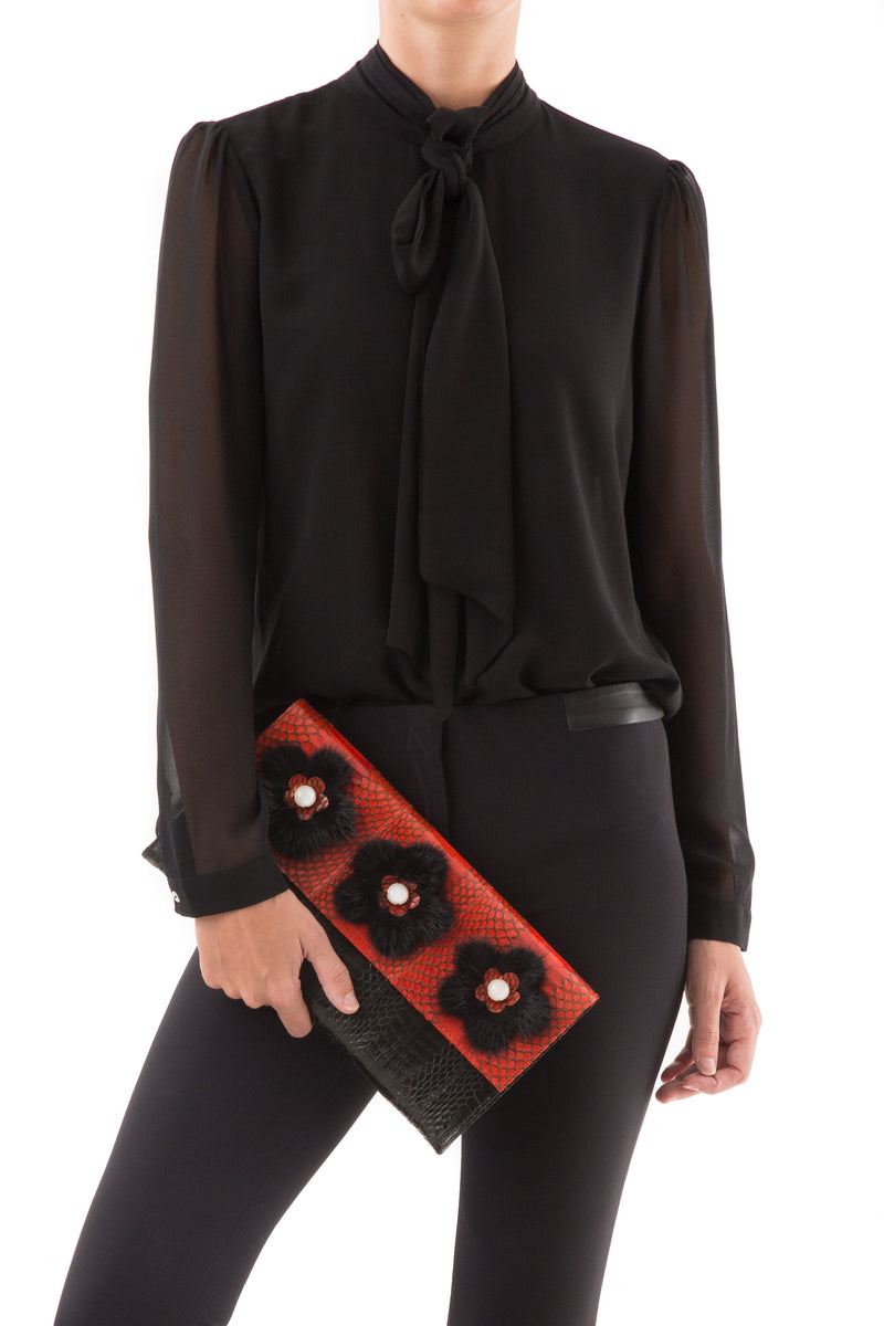 FURMEDABLE red clutch with shoulder strap