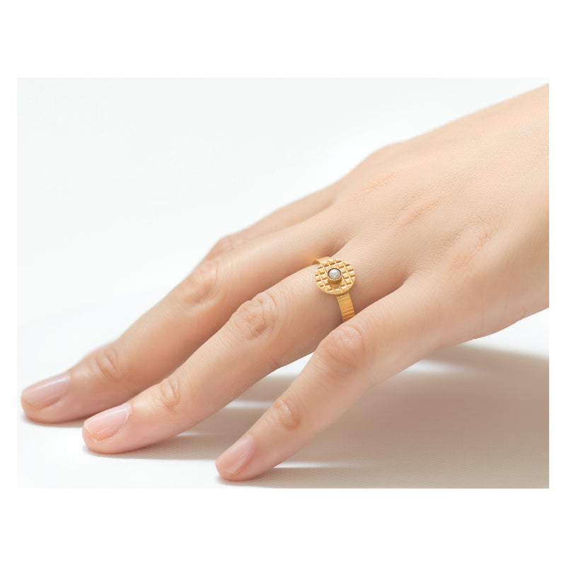 Kamar Adjustable Pearl Ring