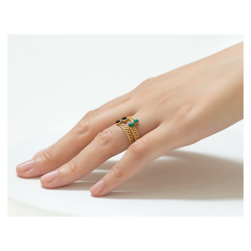 Halley Adjustable Black Ring