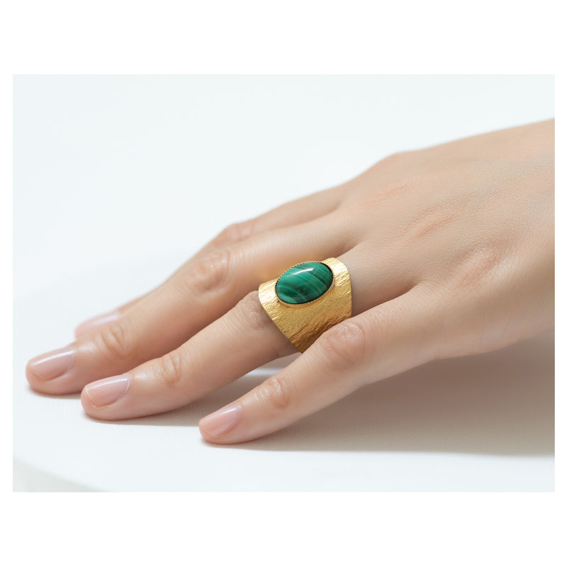 NEZA adjustable ring malachite stone