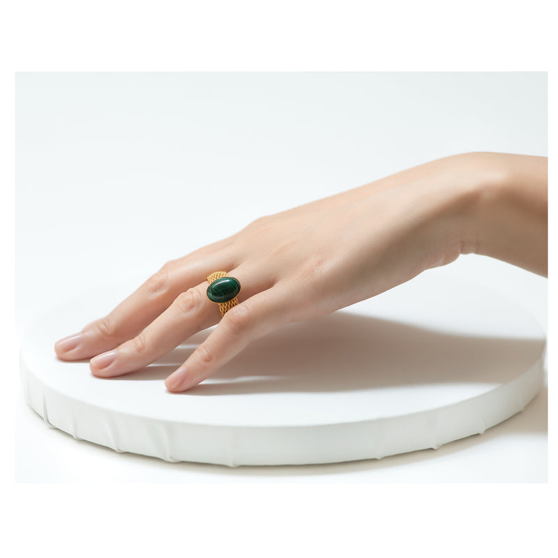 SHANTA mesh ring & malachite cabochon