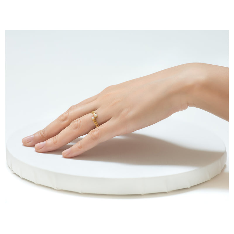 Halley adjustable pearl ring