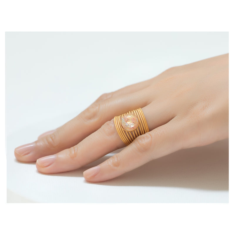 ENEE Gold-Plated Ring & Hand Painted Pink Cabochon