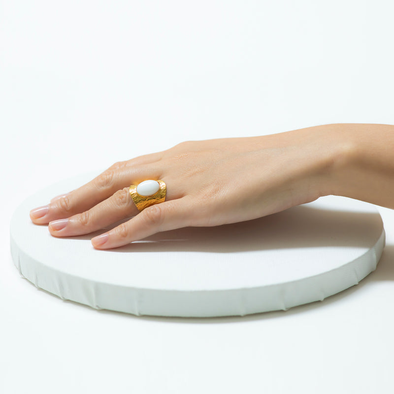 NEZA Adjustable Ring  white