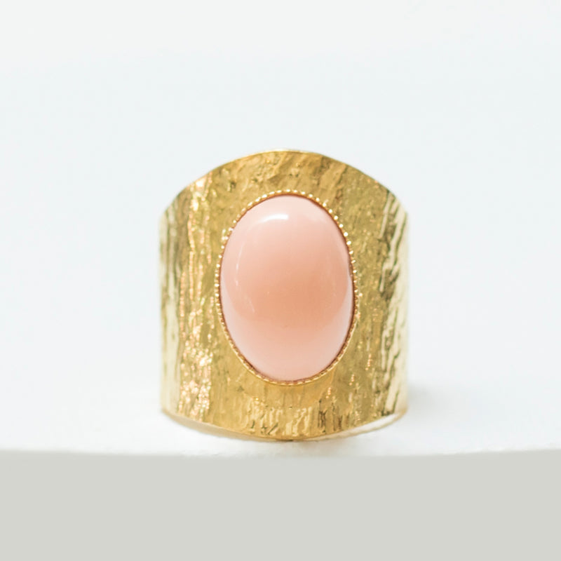 NEZA Adjustable Ring coral cabochon