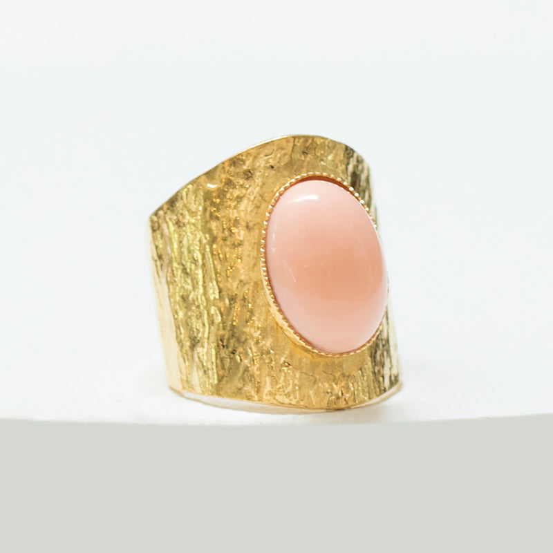 NEZA Adjustable Ring coral cabochon