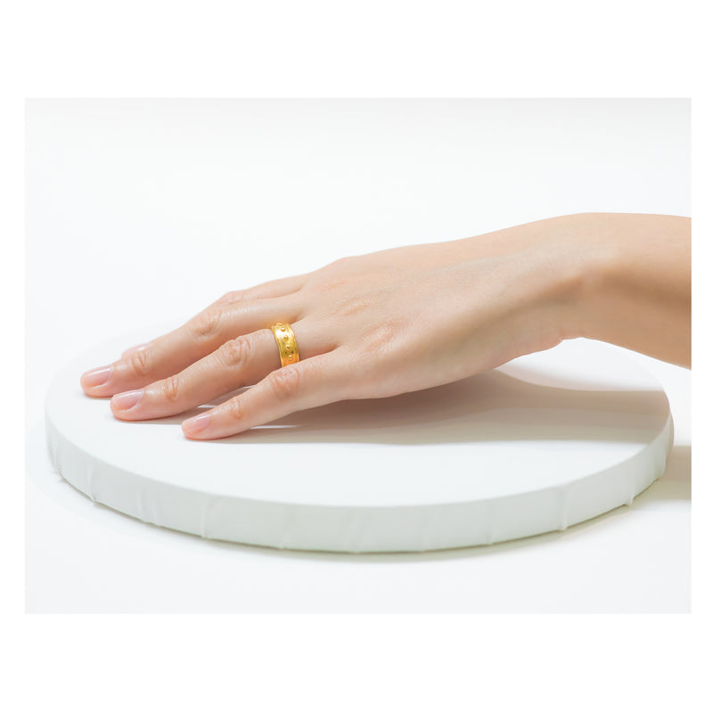 ALICE vintage-inspired ring