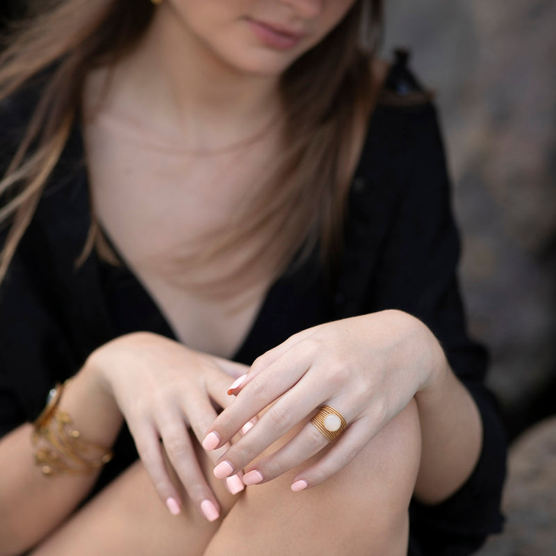 ENEE,  Gold-Plated Ring with a white jade stone