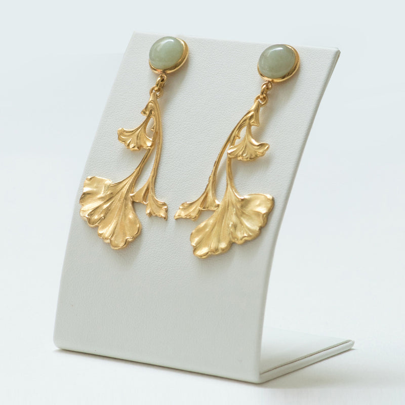 DAHLIA earrings gold-plated with an amazonite cabochon