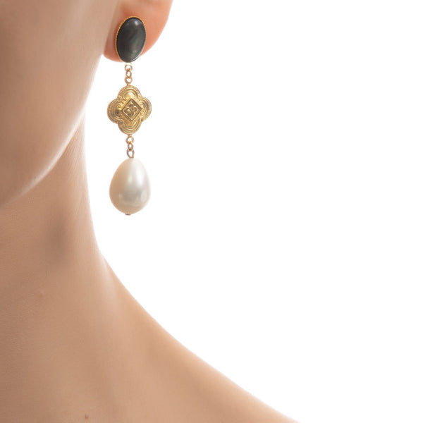 CHERI Earring Black & Pearl