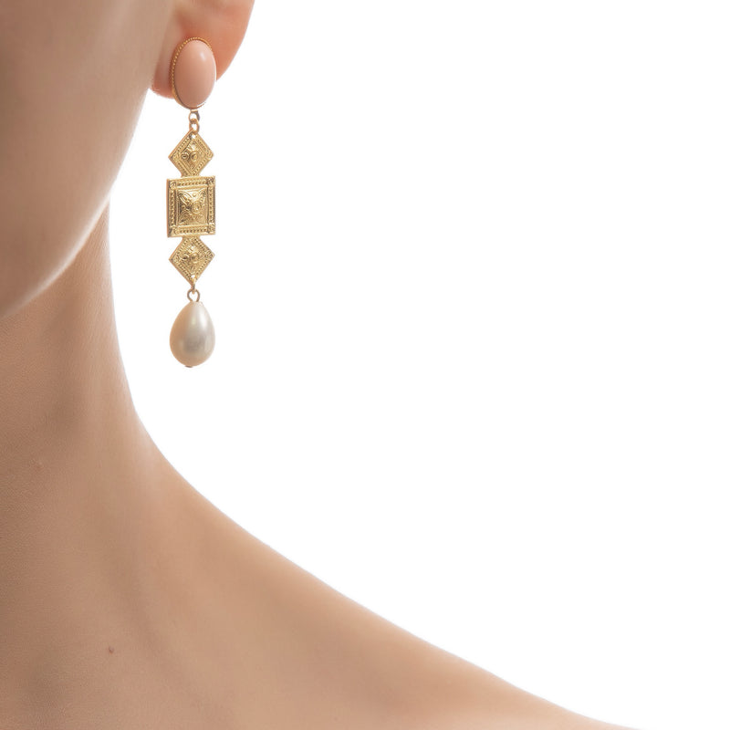 CIRCE Earring Coral and Pearl