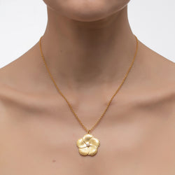 MADELEINE Delicate Flower Pendant Necklace Pearl