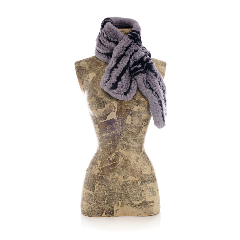 NISEKO Grey and black Knitted scarf.