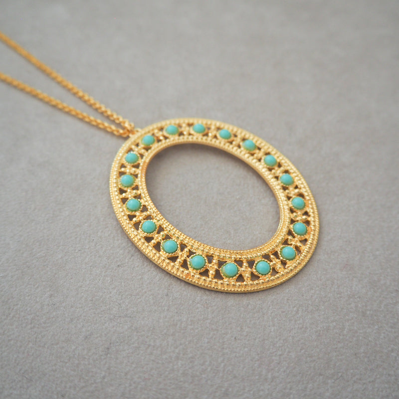 COLOMBINE Statement Vintage-Inspired Pendant Necklace Turquoise