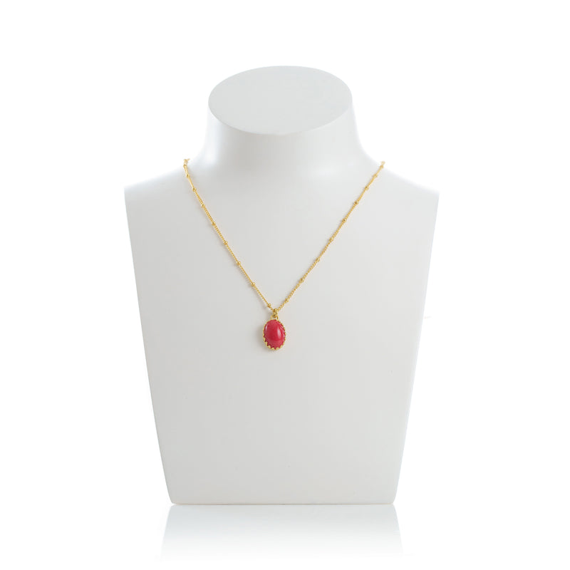 MEDICIS Vintage-inspired necklace red