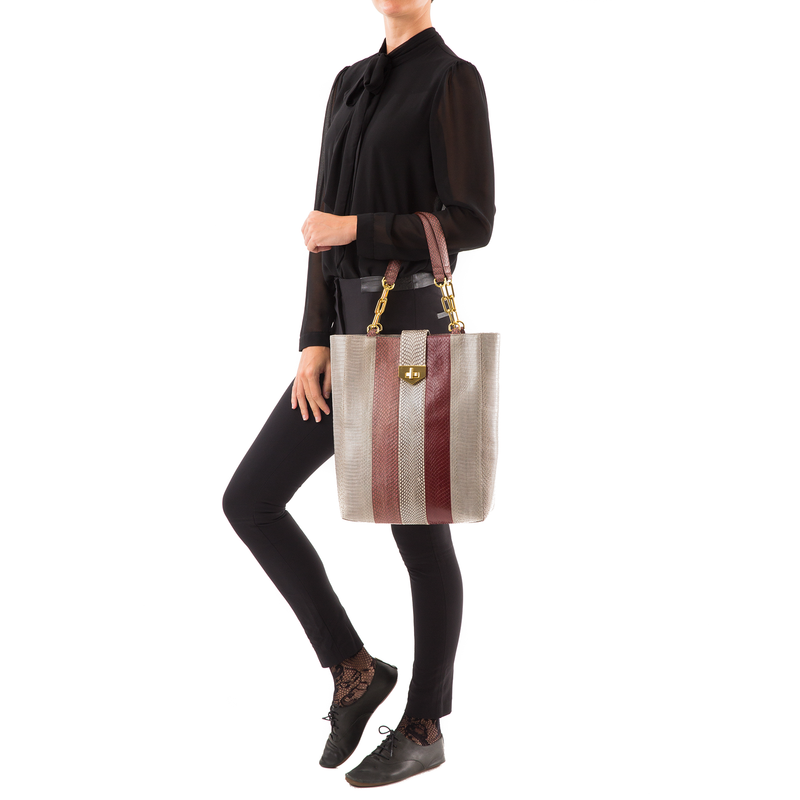 Tote Bag TAH TONG SAK Open Sky, Cassis and Cognac Cobra