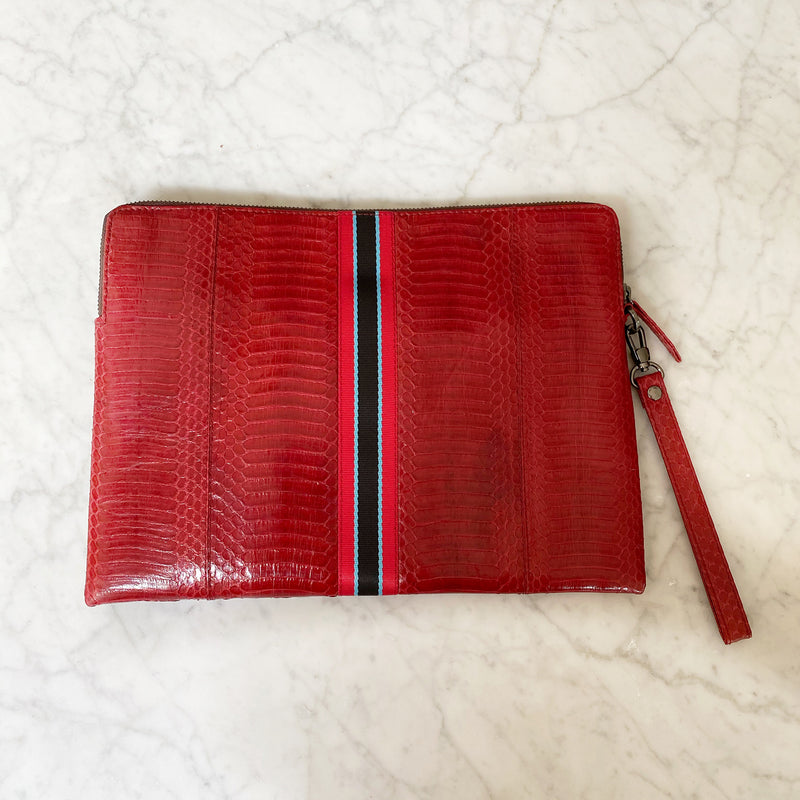URBAD clutch red