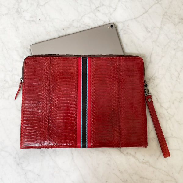URBAD clutch red