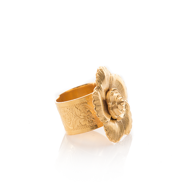VIOLETTE gold floral adjustable ring