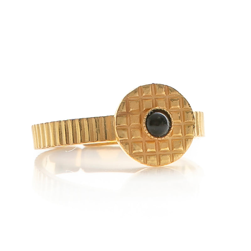 Kamar adjustable black ring