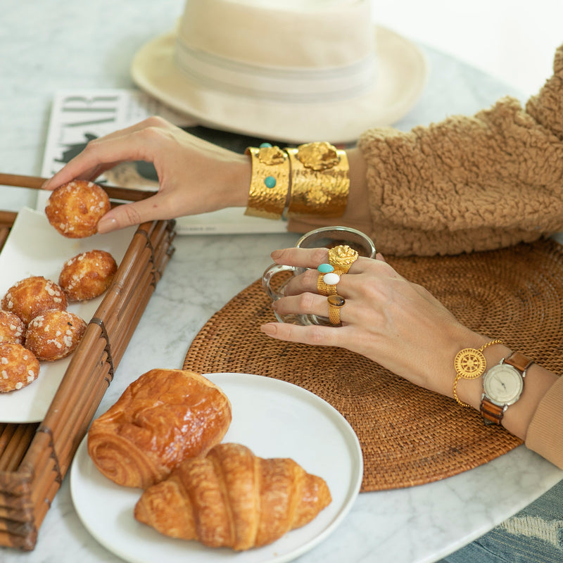 SHANTA mesh ring & tiger eye cabochon