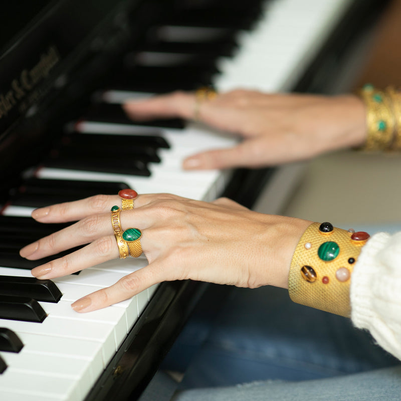 SHANTA mesh ring & malachite cabochon