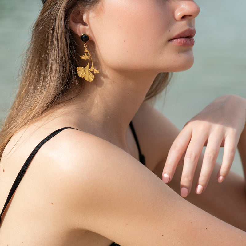 DAHLIA Earrings Gold-Plated with a Malachite cabochon